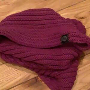 Buff Deep Pink Knit Scarf